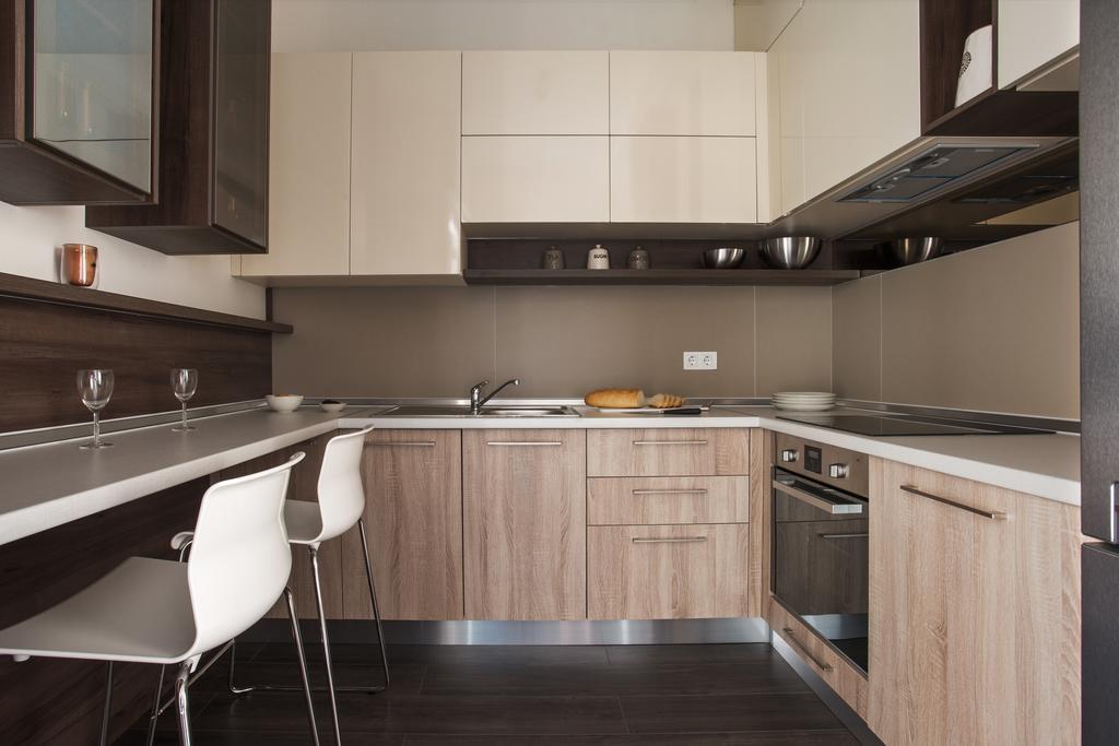 Modern Double Bedroom Apartment In Arkadia Odessa Eksteriør billede