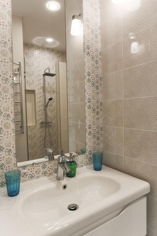 Modern Double Bedroom Apartment In Arkadia Odessa Eksteriør billede