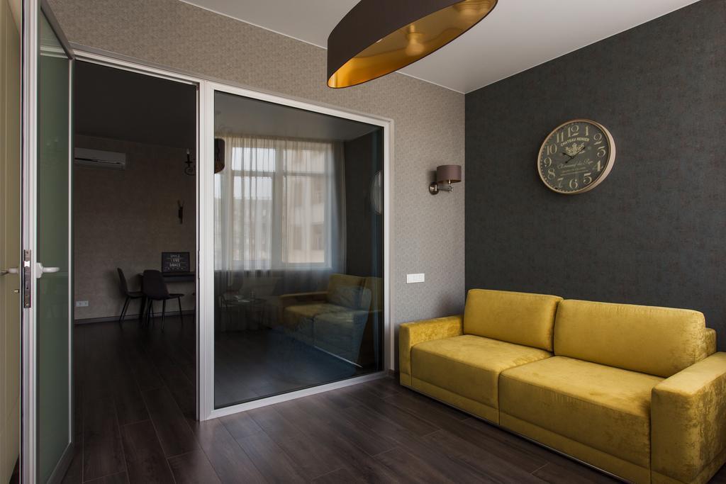 Modern Double Bedroom Apartment In Arkadia Odessa Eksteriør billede